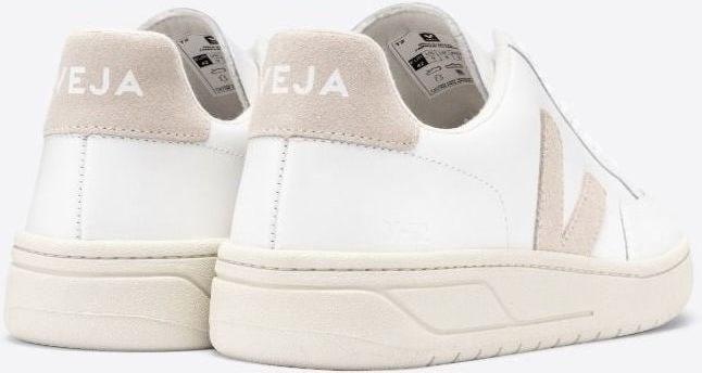 Actual product image Veja V-12 (40)
