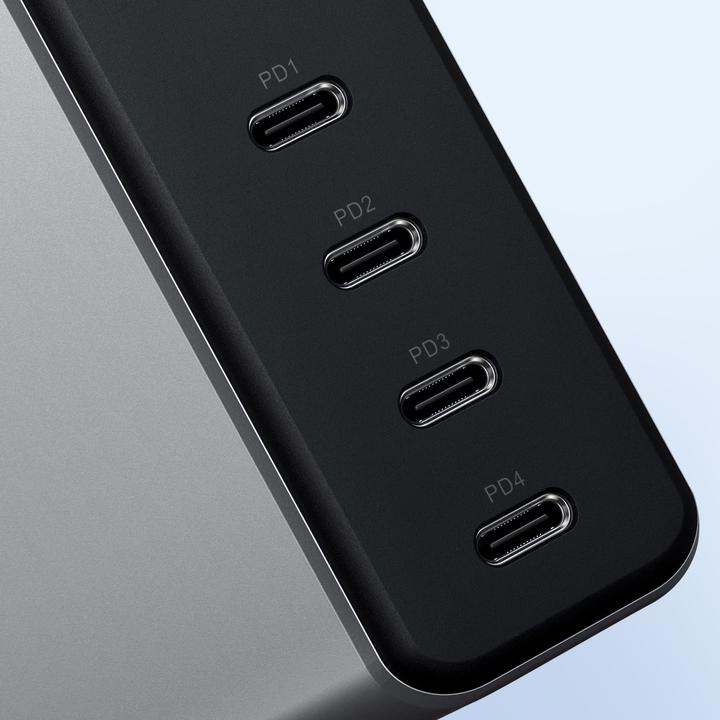 Actual product image Satechi 4-Port GaN Charger (165 W)