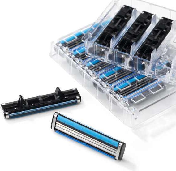 Actual product image dm Balea MEN 3-blade razor blades (10 x)