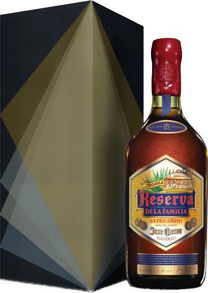 Actual product image Jose Cuervo Reserva de la Familia (1 x 70 cl)