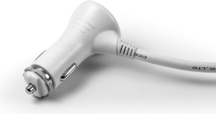 Actual product image Technaxx Car charger 4USB connections and 3-way distributor