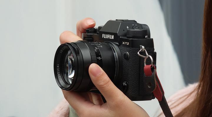Image du produit TTArtisan 50mm f1.2 pour monture Fuji FX (APS-C) (Fujifilm X, APS-C / DX)