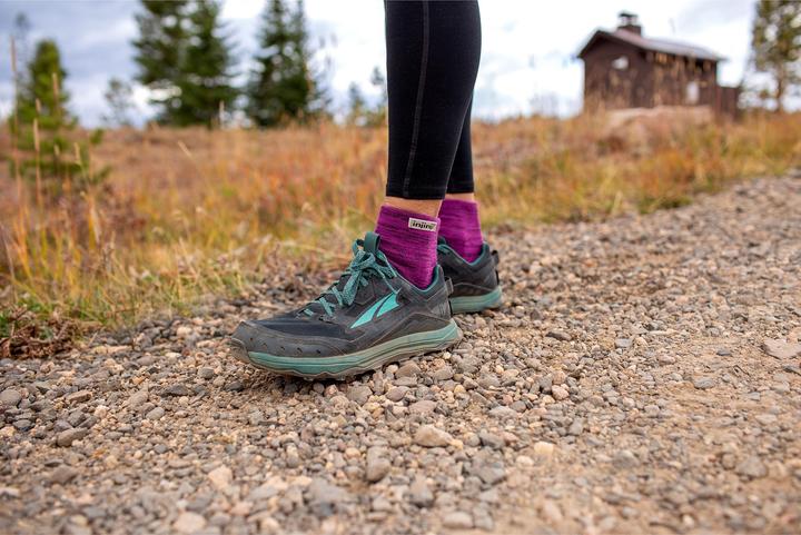 Actual product image Injinji Trail Midweight Mini Crew (XS/S)