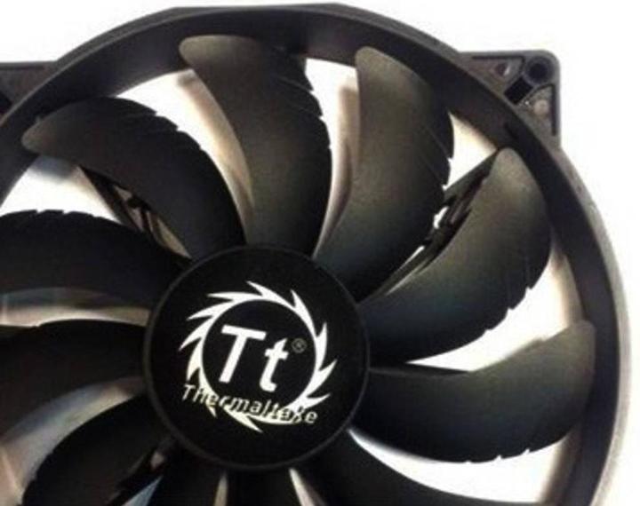 Produktbild Thermaltake Pure 20 (200 mm, 1 x)