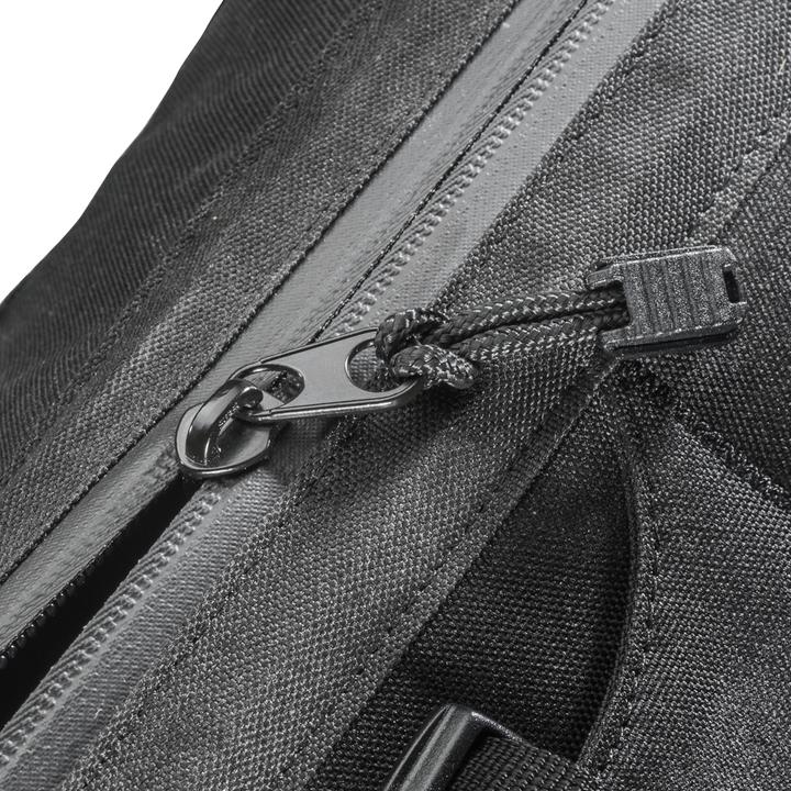 Actual product image mantona Doctor Bag (Camera shoulder bag)