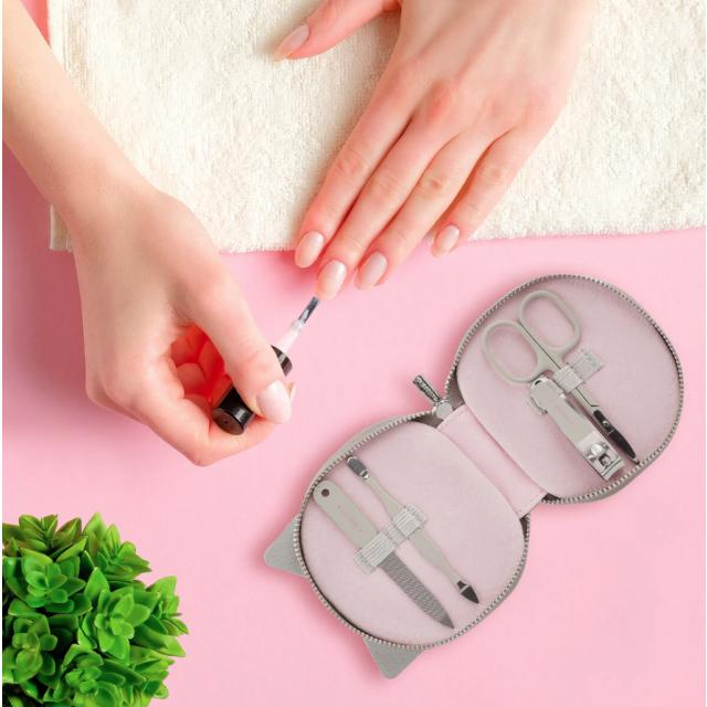 Actual product image Legami Maniküre-Set - But First, Nails! Kitty