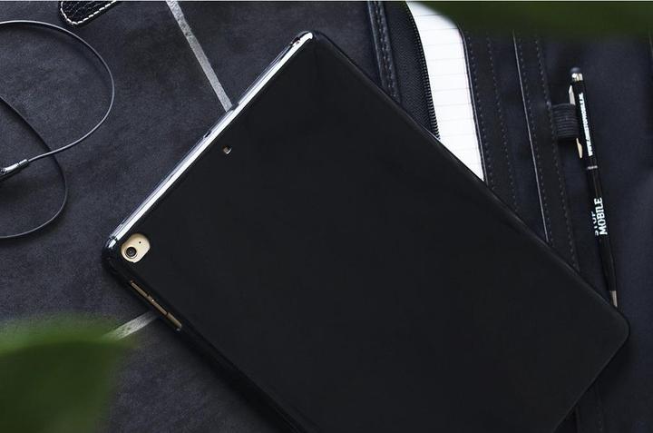 Produktbild Mobiparts Classic TPU Case Samsung Galaxy Tab A 10.5 (2018) Black (Galaxy Tab A 10.5 (2018))