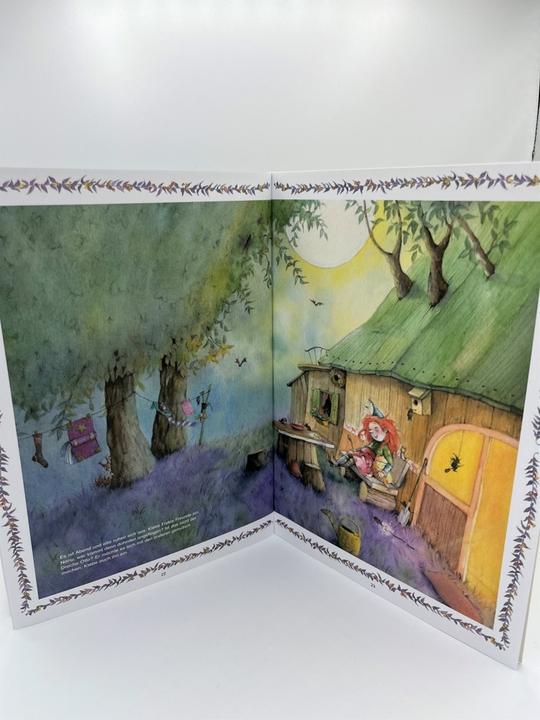Produktbild Frida, die kleine Waldhexe. Glitzersticker-Spass. Gestalte Fridas zauberhaften Hexenwald