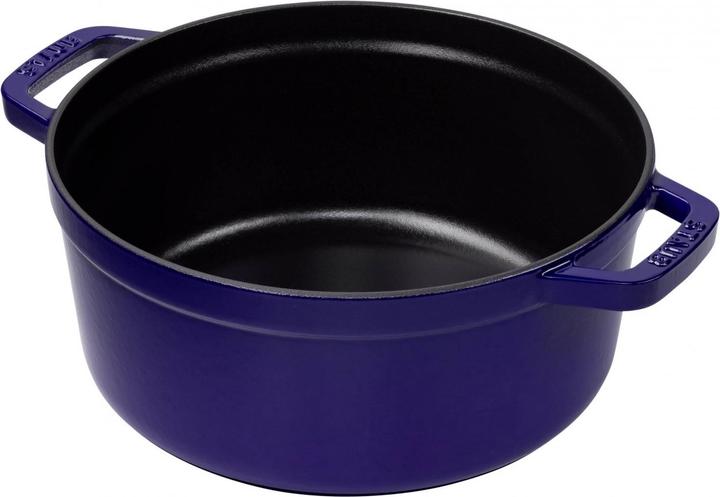 Actual product image Staub Cocotte (24 cm, Casserole + Stewpot, Cast iron)