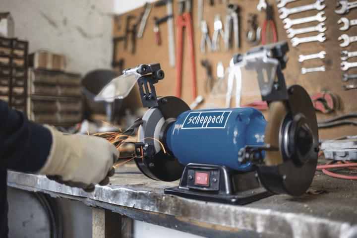 Actual product image Scheppach SM150LB Ponceuse double avec brosse - 230-240V 50Hz 400W - 150mm (Bench grinder, 400 W)