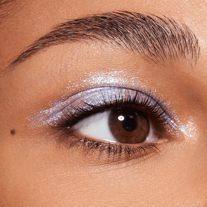 Produktbild Catrice Space Glam Liquid Chrome Eyeshadow (010 Milky Way)