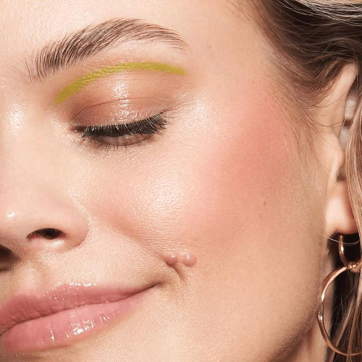Actual product image Catrice Rouge Affair Liquid Blush 020 Orange Fizz (020 Orange Fizz)