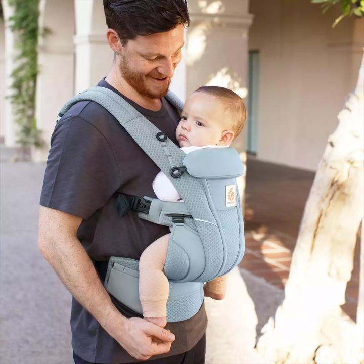 Actual product image Ergobaby Ergo Baby Omni Breeze