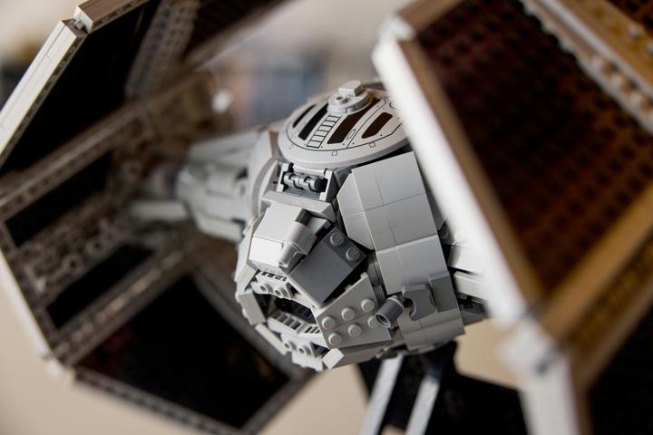Produktbild LEGO TIE-Abfangjäger (75382, LEGO Star Wars)