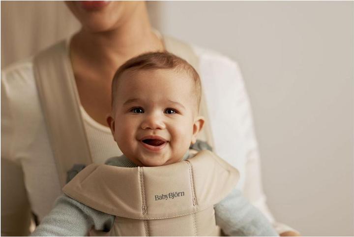 Produktbild BabyBjörn Tragesitz Mini, Woven, beige