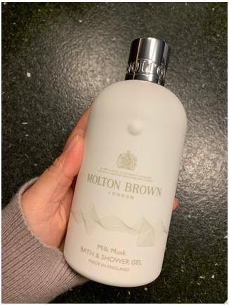 Immagine prodotto Molton Brown Gel doccia vegano al latte e muschio (300 ml)