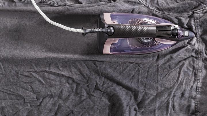 Actual product image Rowenta Express Steam DW4345 (2600 W, 200 g/min)