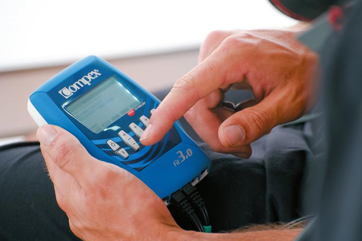 Actual product image Compex Fit 1.0