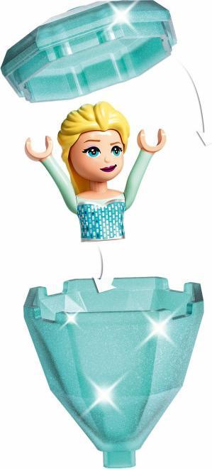 Actual product image LEGO Elsa's castle courtyard (43199, LEGO Disney)