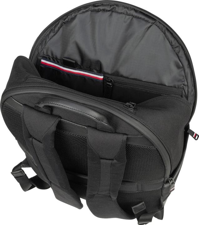 Actual product image Tommy Hilfiger Backpack / Daypack TH Elevated 1985 Backpack SP23 (16% Polyurethane, 13% Recycled polyurethane, 17% polyurethane, 54% Polyamide, 16% polyester, 13% polyester, 17% Polyamide)