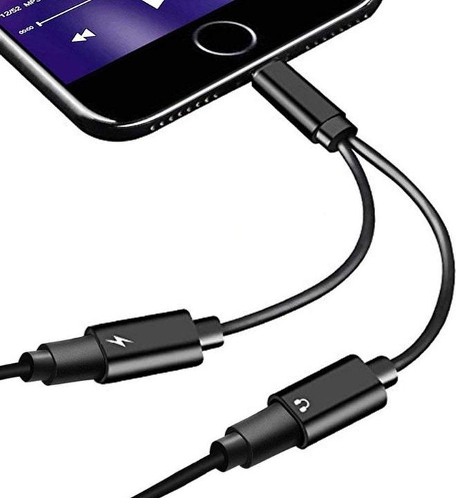 Immagine prodotto PowerGuard Adattatore Lightning Cavo splitter audio per cuffie e ricarica iPhone (Lightning, Lightning)