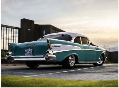 Image du produit Kyosho Voiture de série Fazer MK2 1957 Chevy Bel Air Coupe 1:10, ARTR (Presque prêt à être conduite)
