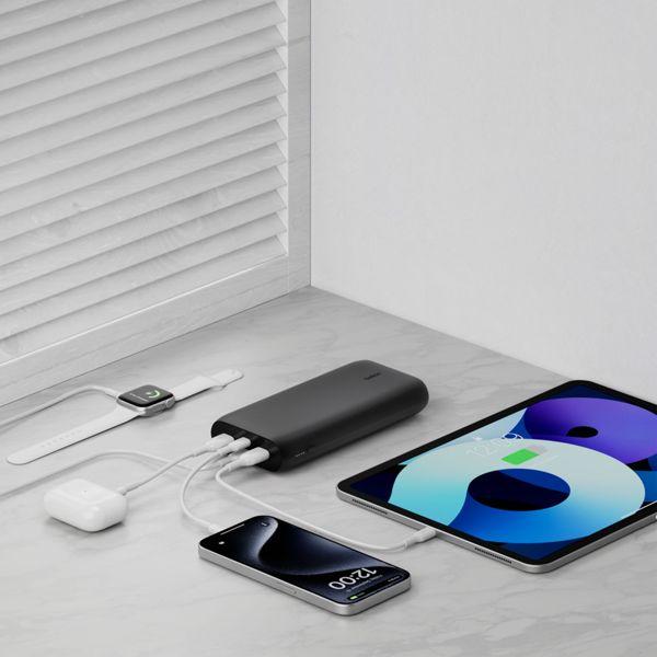 Produktbild Belkin BoostCharge (26000 mAh, 32 W, 96.20 Wh)