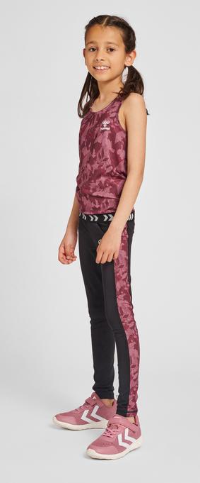 Actual product image hummel Nanna Top (140)