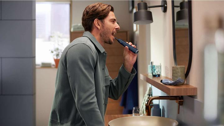 Produktbild Philips Sonicare 7100 HX7423/08 (Schallzahnbürste)