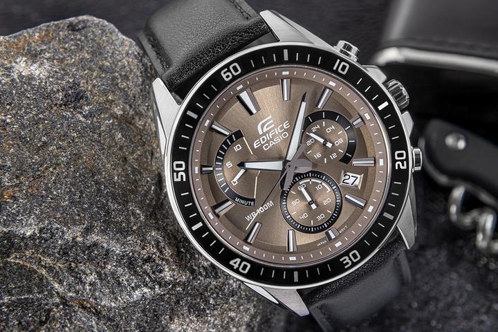 Immagine prodotto Casio EFR-552L-5AVUEF (Cronografo, 47 mm)