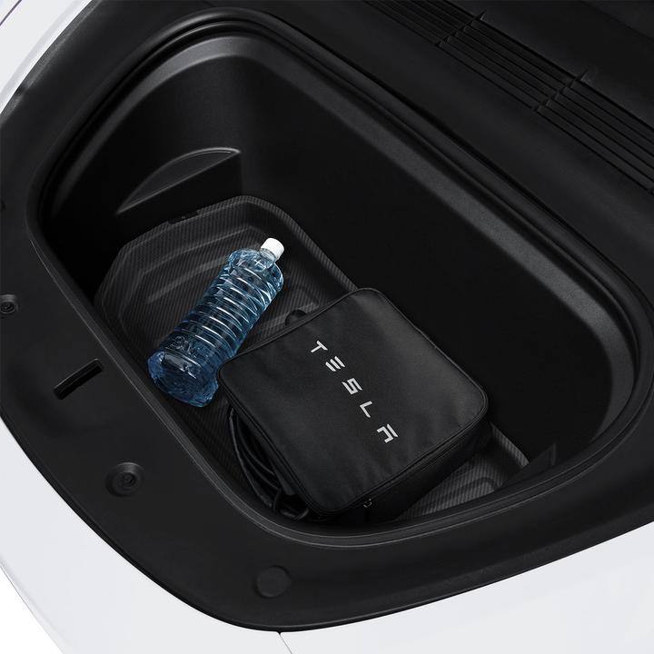 Produktbild Spigen Accessory for Tesla Model Y (1 Set à 2 Fussmatten)