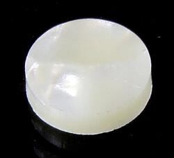 Image du produit AllParts AP LT 0474-055 Dot Inlays 6 mm, pearloid (Pièces de rechange pour instruments)