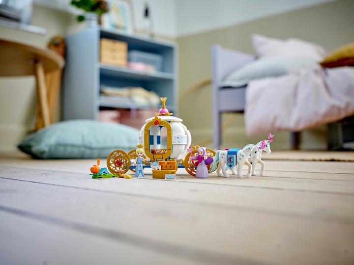 Image du produit LEGO Le carrosse royal de Cendrillon (43192, LEGO Disney)