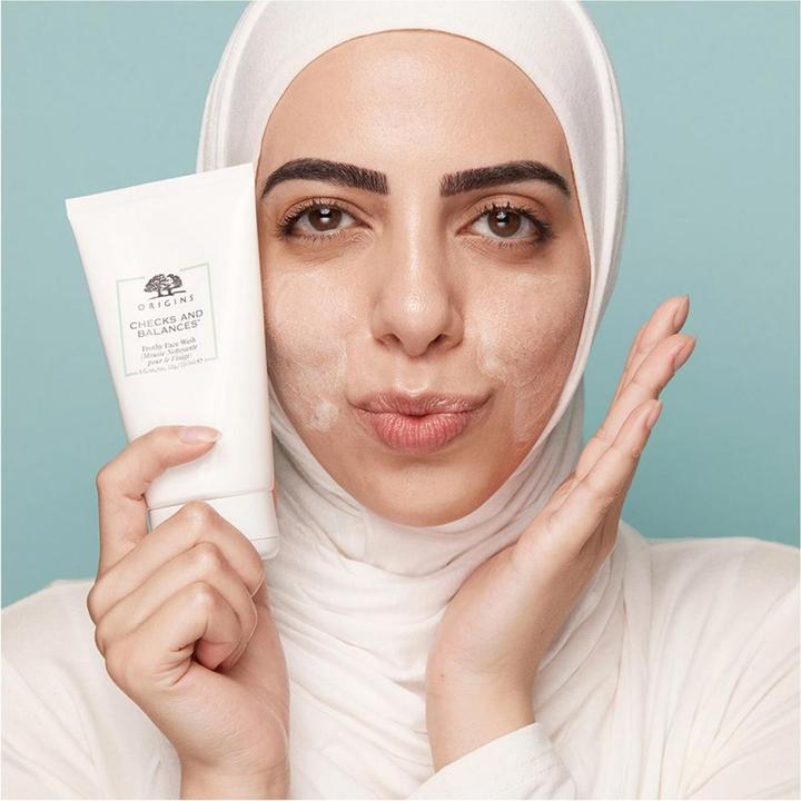 Actual product image Origins Checks And Balances (Cleaning cloths, 150 ml)