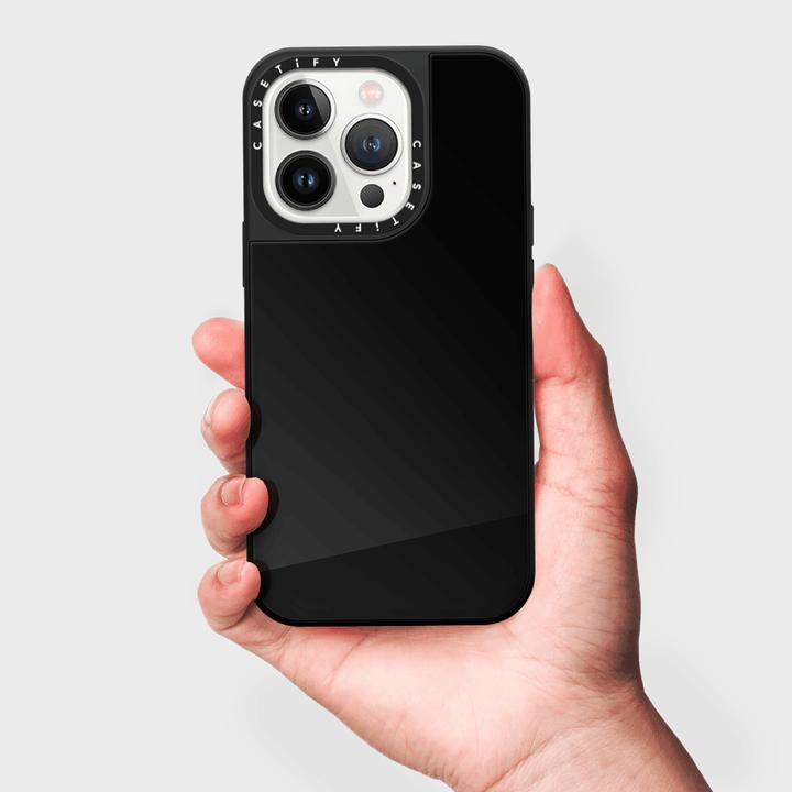 Actual product image Casetify Mirror Case with MagSafe (Apple iPhone 14)
