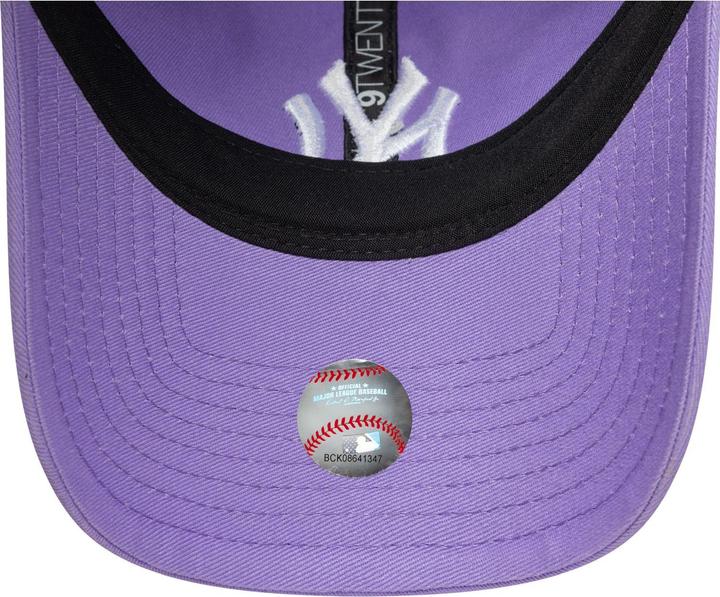 Actual product image New Era 9Twenty Casual Cap - New York Yankees Lila