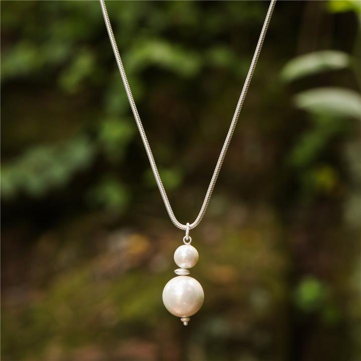 Produktbild Andreani Halskette mit Steinanhänger aus echtem Shellbead (Shellbead)