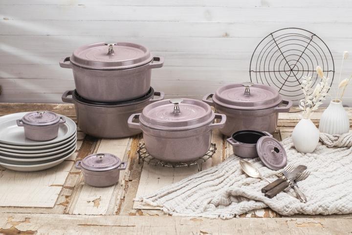 Image du produit Staub Cocotte (24 cm, Cocotte + faitout, Fonte)