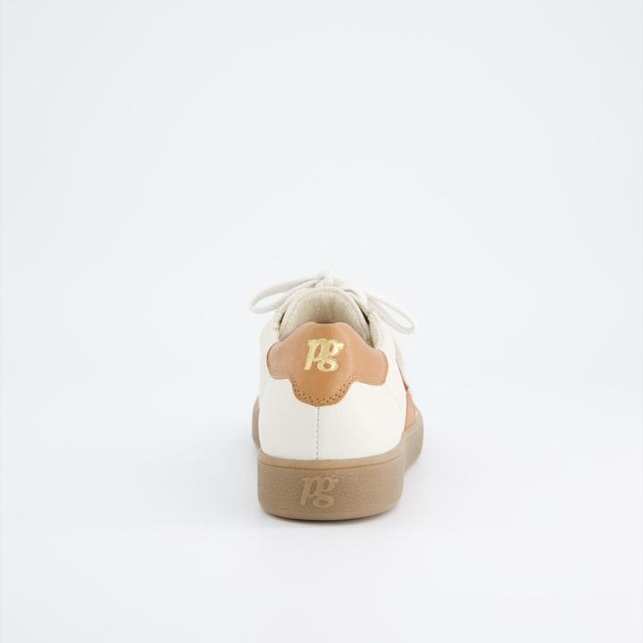Actual product image Paul Green Fashionable trainers from the brand made from high-quality smooth leather in a layered look. Thanks (43)