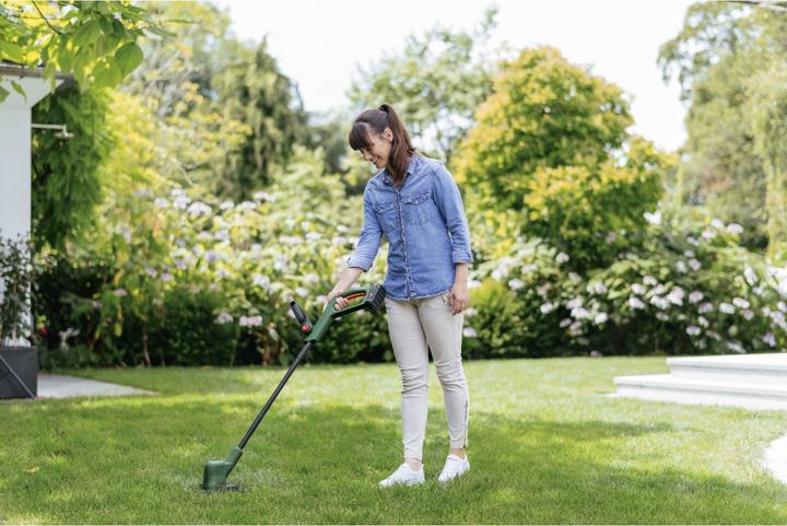 Actual product image Bosch Home & Garden EasyGrassCut 18V-260 (Trim line)