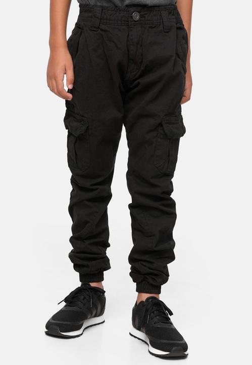 Actual product image Urban Classics Boys Cargo Jogging Pants (110)