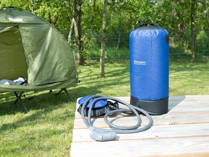 Produktbild Semptec Tragbare Campingdusche mit Fusspumpe