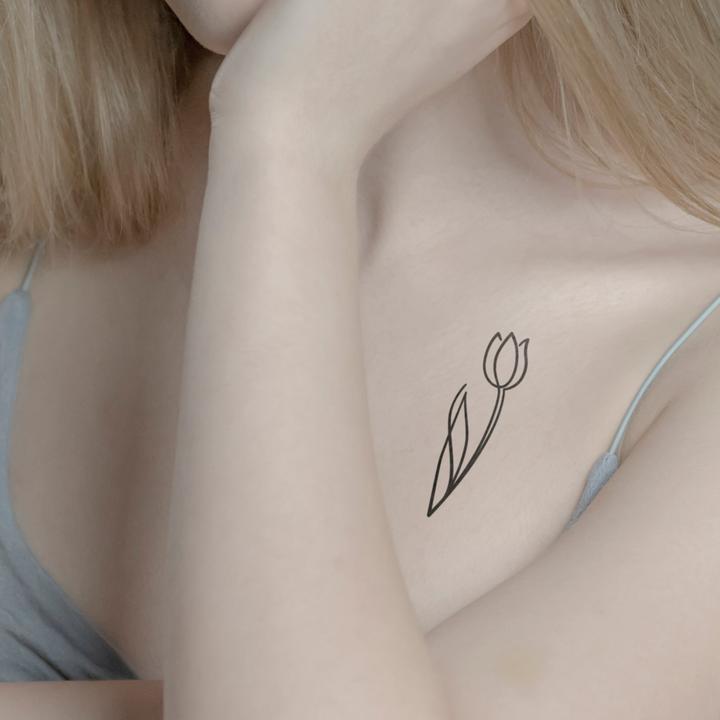 Image du produit minink Tatouage temporaire - Tulipe en filigrane