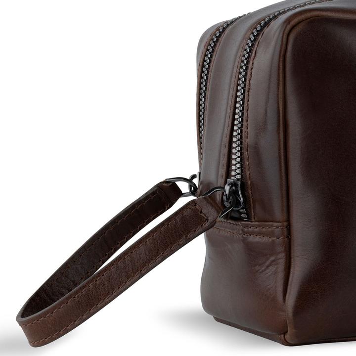 Actual product image Bugatti Toiletry bag Romano 4014 (3 l)
