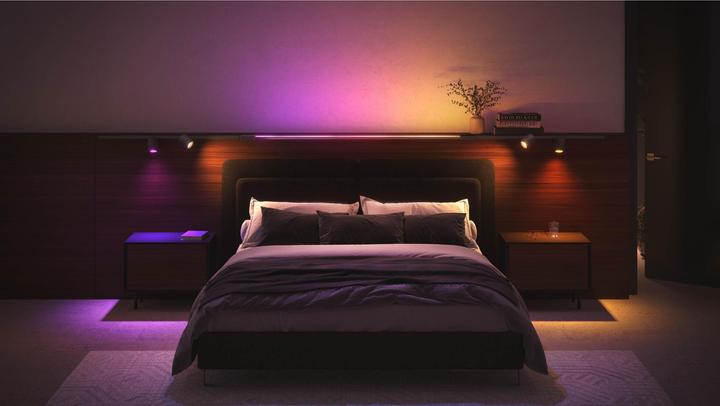 Produktbild Philips Hue Perifo Basis Set (3620 lm)