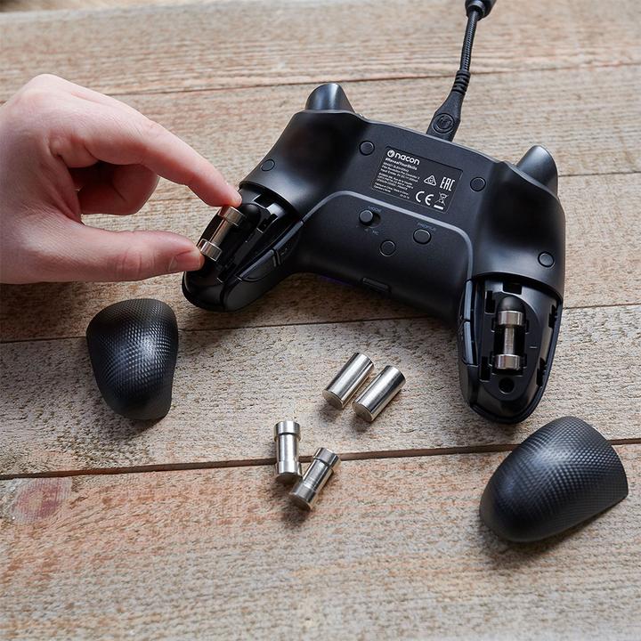 Immagine prodotto Nacon Gaming Revolution Unlimited Pro Controller - Nero (PS4)