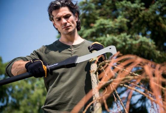 Actual product image Fiskars Machete XA3