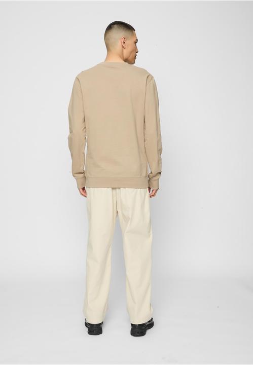 Actual product image Mister Tee Rose Crewneck - 66603 (XL)