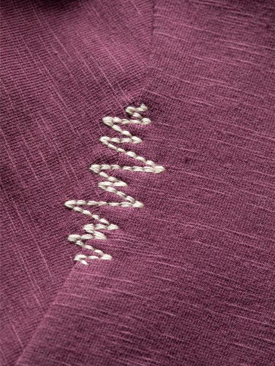 Actual product image Chillaz Mountain Logo (XS)