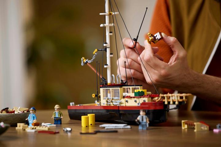 Image du produit LEGO Le grand requin blanc (21350, LEGO Ideas, LEGO difficiles à trouver)